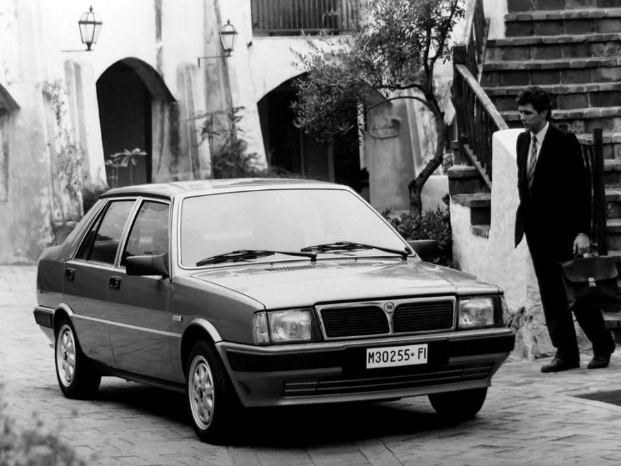  Lancia Prisma 1986 года  (фото 4 из 4)